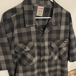 Dickies Men's Charcoal and Black Plaid Shirt